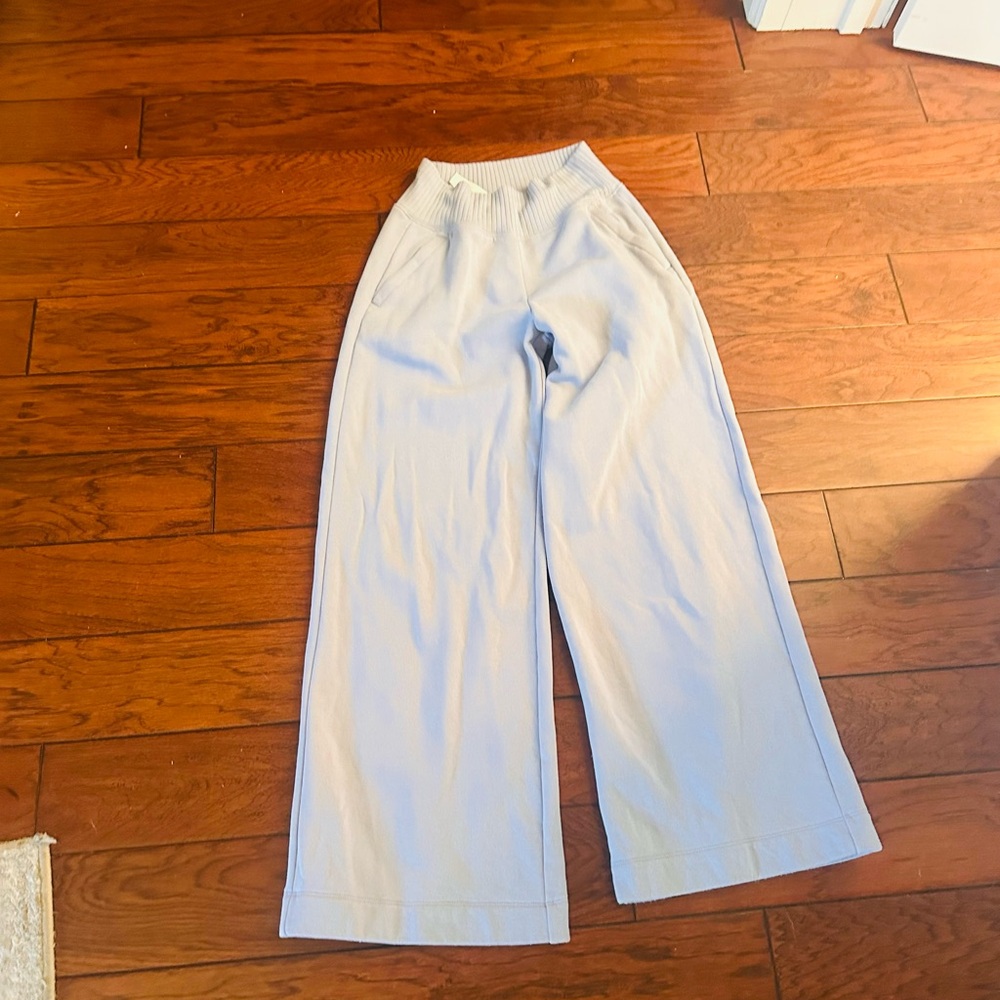 ALO Yoga winter frost Serenity  Knit wide leg sweat pants XS